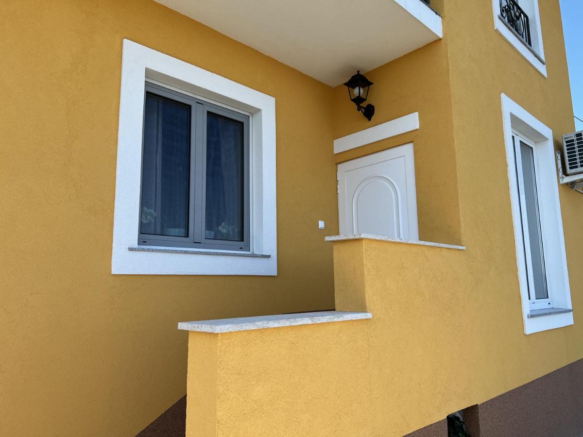 Apartman Nicole Mošćenička Draga Buitenkant foto